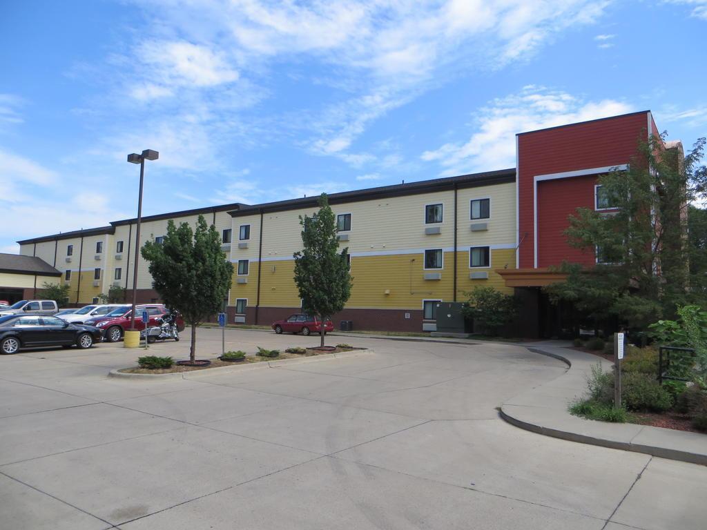 Econo Lodge Inn&Suites Fairgrounds Des Moines Exterior foto